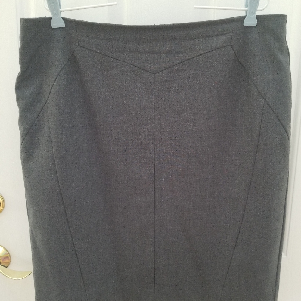 Medium Gray, beautiful skirt for work
